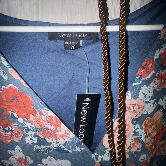NWT New Look women’s Long Sleeve Floral Dress 2XL blue pink bronze tie belt - Picture 4 of 5